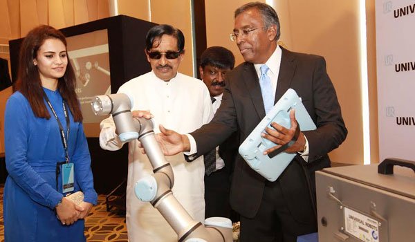 Universal Robots launch co-bots in Sri Lanka
