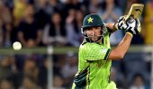 Afridi becomes first cricketer to bag 8000 runs
