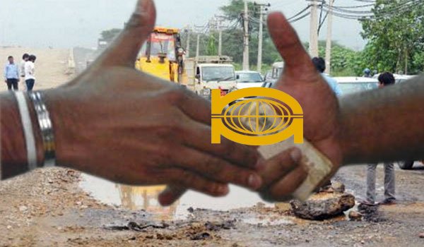 Extortionist prevents road construction in Aranayake