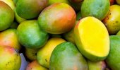 Mango love is in the air
