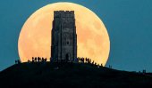 &#039;Supermoon&#039; coincides with lunar eclipse (pics)