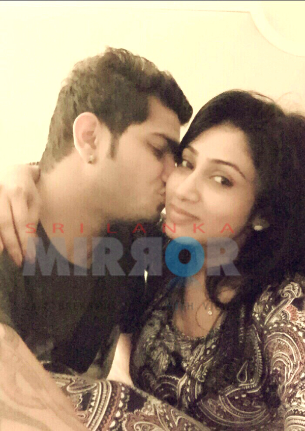 Aksha04 600px 15 09 28