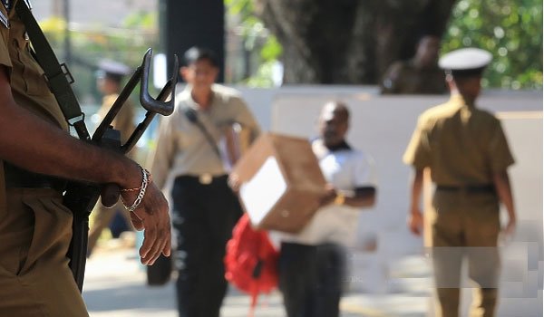 70,0000 police officers for safety during election