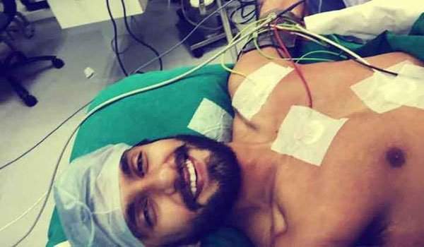 Ranveer Singh live-tweets from operation theatre