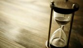 Short term borrowings worry the present government
