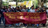 Colombo Uni. Law students protest