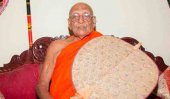Remains of Mahanayake Thera to Asgiriya Vihara