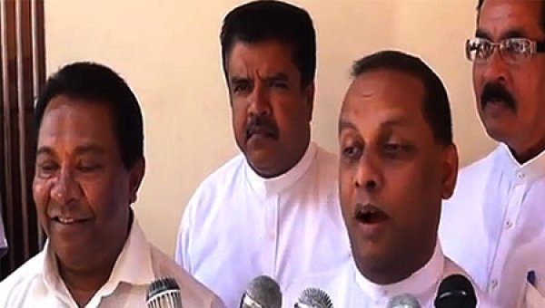 ‘Maithri wants SLFP MPs in 2 camps’