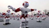 1,007 synchronized dancing robots just broke a world record