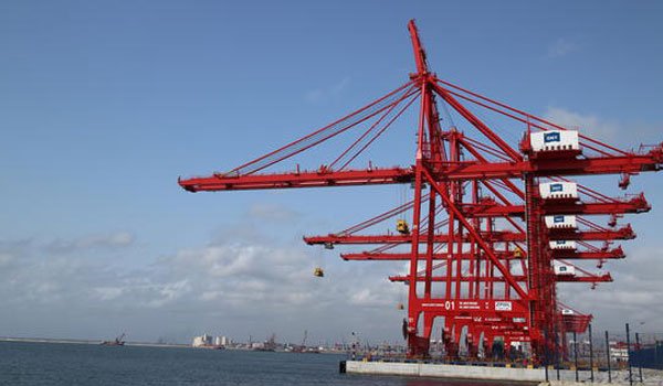 ADB, Sumitomo Mitsui back Colombo port expansion