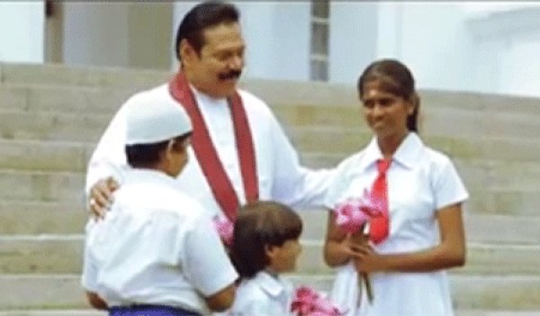Mahinda’s campaign song (video)