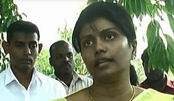 Chathurika enters politics (video)
