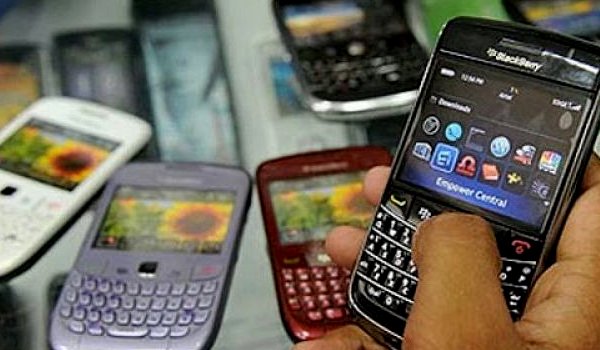 BlackBerry to exit Pakistan