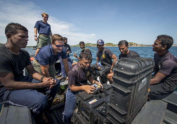 U.S. underwater demining assistance improves safety