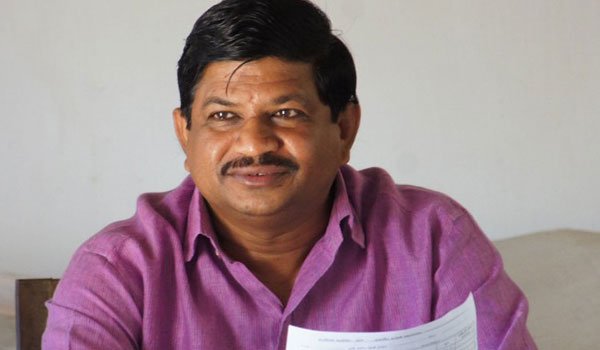 Lakshman Wasantha leads in Matale