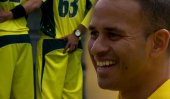 Khawaja&#039;s pre-game grab caught from behind (video)
