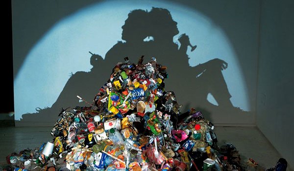 Mind-boggling shadow art from trash sculptures