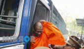 Gnanasara Thera arrives (Pics)
