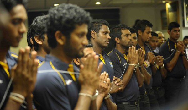 Sri Lanka team departs for NZ