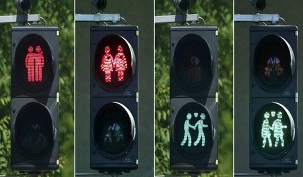 Vienna brings in gay pedestrian crossing lights