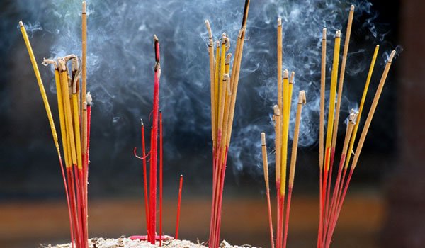 Incense more toxic than cigarette smoke?