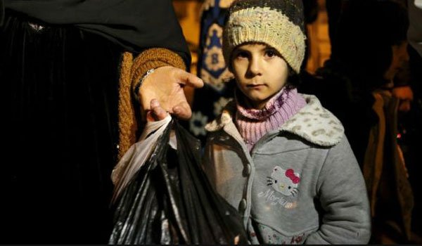 Evacuation call at starving Syrian town