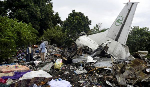 Plane crash in S. Sudan &#039;kills 40&#039;