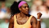 Serena Williams chases down thief
