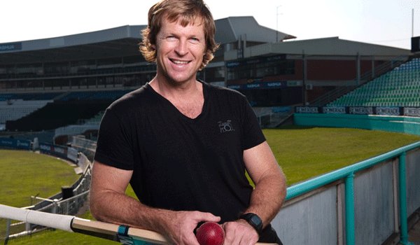SLC in talks with Rhodes for brief coaching stint
