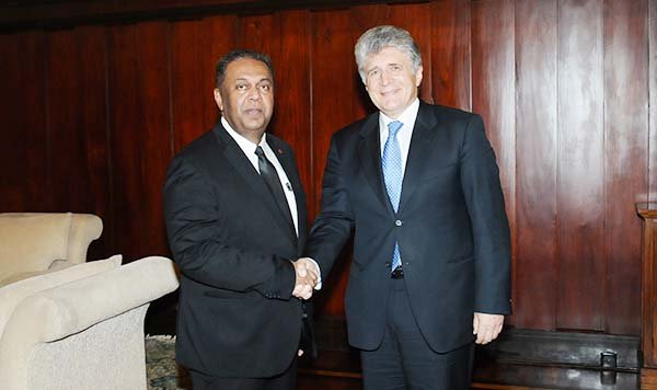 Miroslav Jenca meets Minister Samaraweera