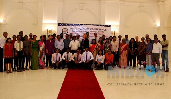 U.S. Embassy Empowers Youth to Improve Local Communities