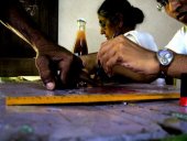 300,000 eligible youths not registered as voters