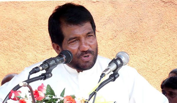 Western Provincial Minister threatens public official