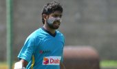 Dickwella speaks to media, instead of captains