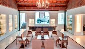 Guides explore 150-yrs of history at iconic hotel in Sri Lanka