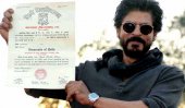 Shah Rukh gets his college degree after 28 years