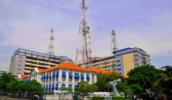 SLT goes down amidst management bungling