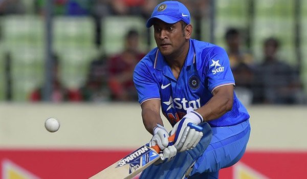Happy to step down and contribute as a player: Dhoni