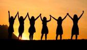 Female SLFP to party HQ or to Navagamu Devalaya?