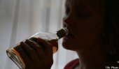 Hospital attendant steals credit card to buy liquor
