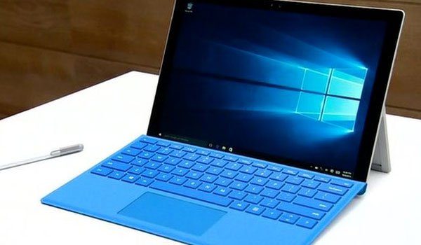 Microsoft launches Windows laptop