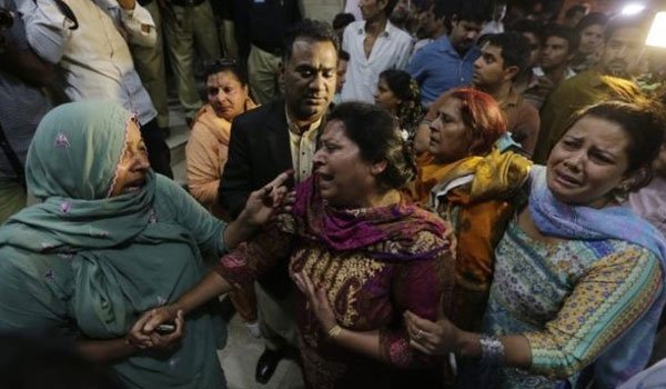Pakistan Taliban faction claims park attack on Lahore