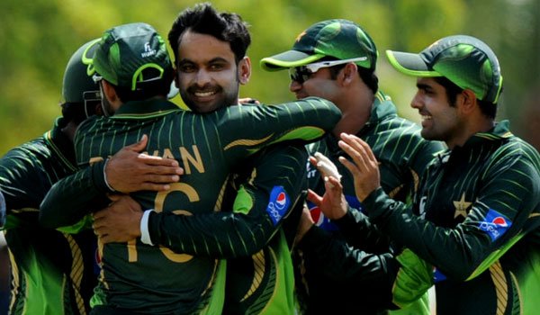 Pakistan team left without practice