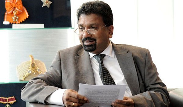 Football chief seeks election postponement