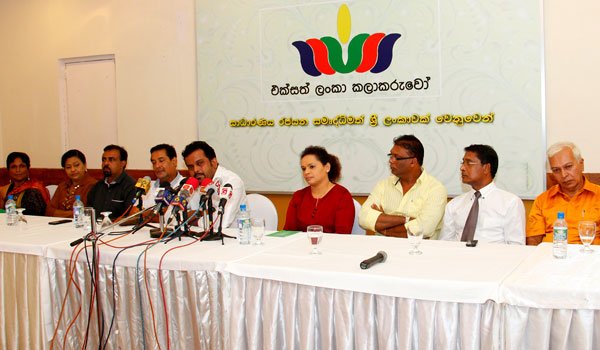 10 demands by Eksath Lanka Kala Karuwo