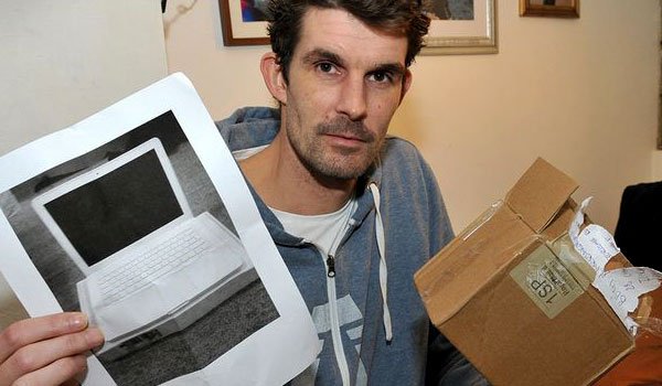 eBay buyer scammed into paying £300 for photo of Apple MacBook