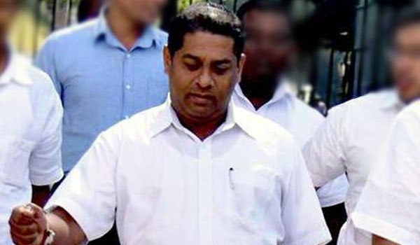 5 court cases filed against MR&#039;s security chief