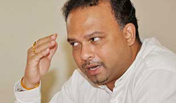 Navin sends resignation letter