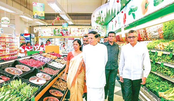 Cargills Square Mall, Bank opens in Jaffna