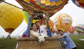 50 thrill-seeking couples marry in sky